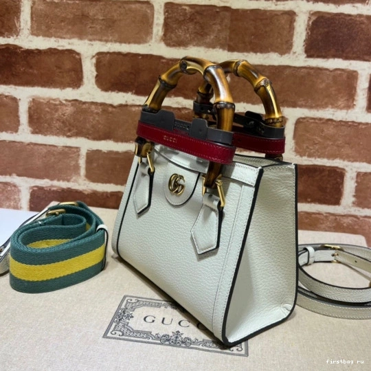 First bag ru mini Gucci bag tote Diana 0817